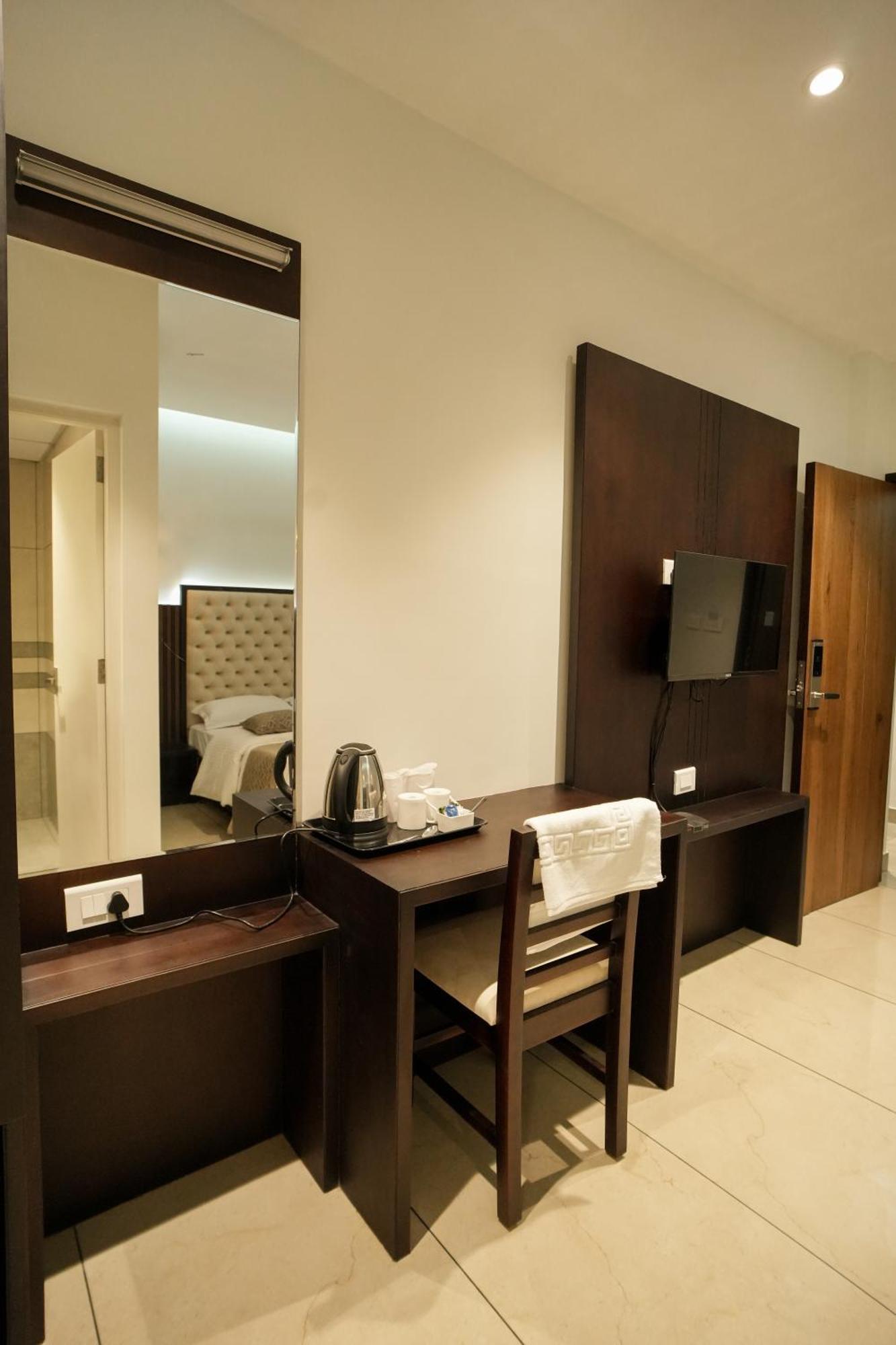 Sulu Residency 호텔 Kochi 외부 사진